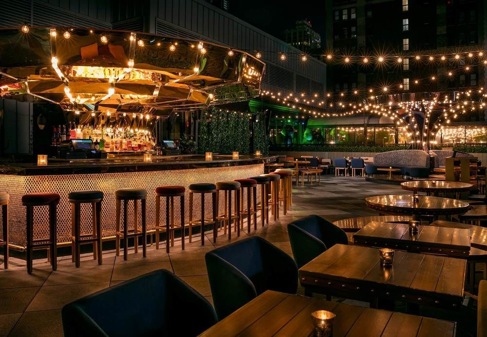 Hotel Bar