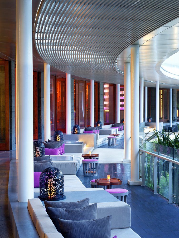 Executive Lounge