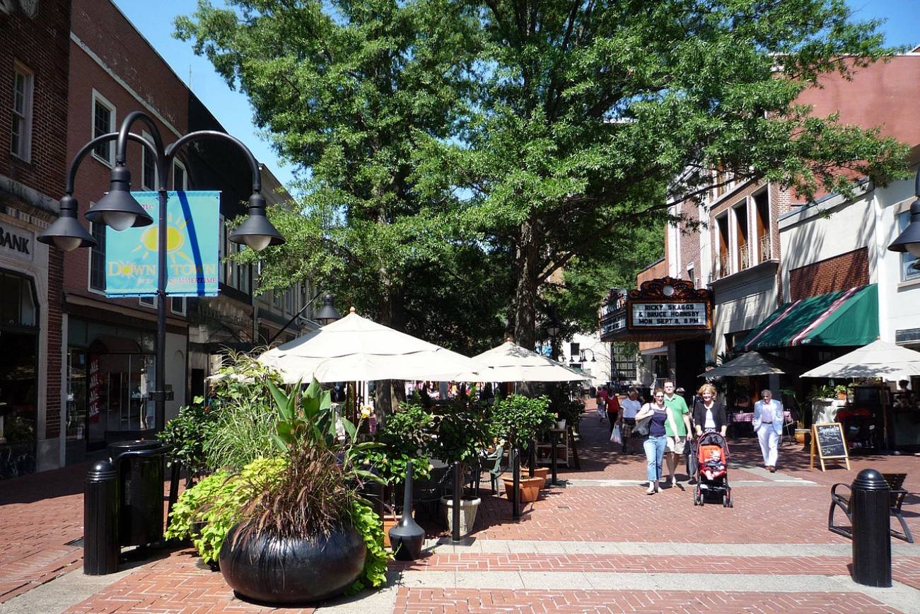 Charlottesville, VA