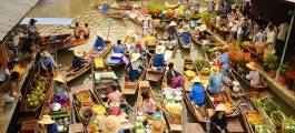 Damnoen Saduak Floating Market