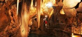 JENOLAN CAVES