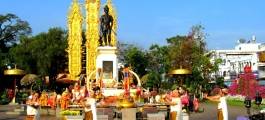 King Mengrai the Great Monument