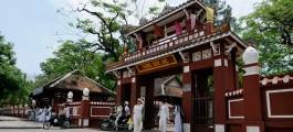 Quoc Hoc Hue - Century Old High School