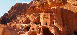 Street of Facades, Petra
