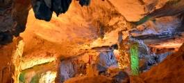 Sung Sot - The surprisingly beautiful caves