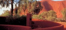 Uluru-Kata Tjuta Cultural Centre