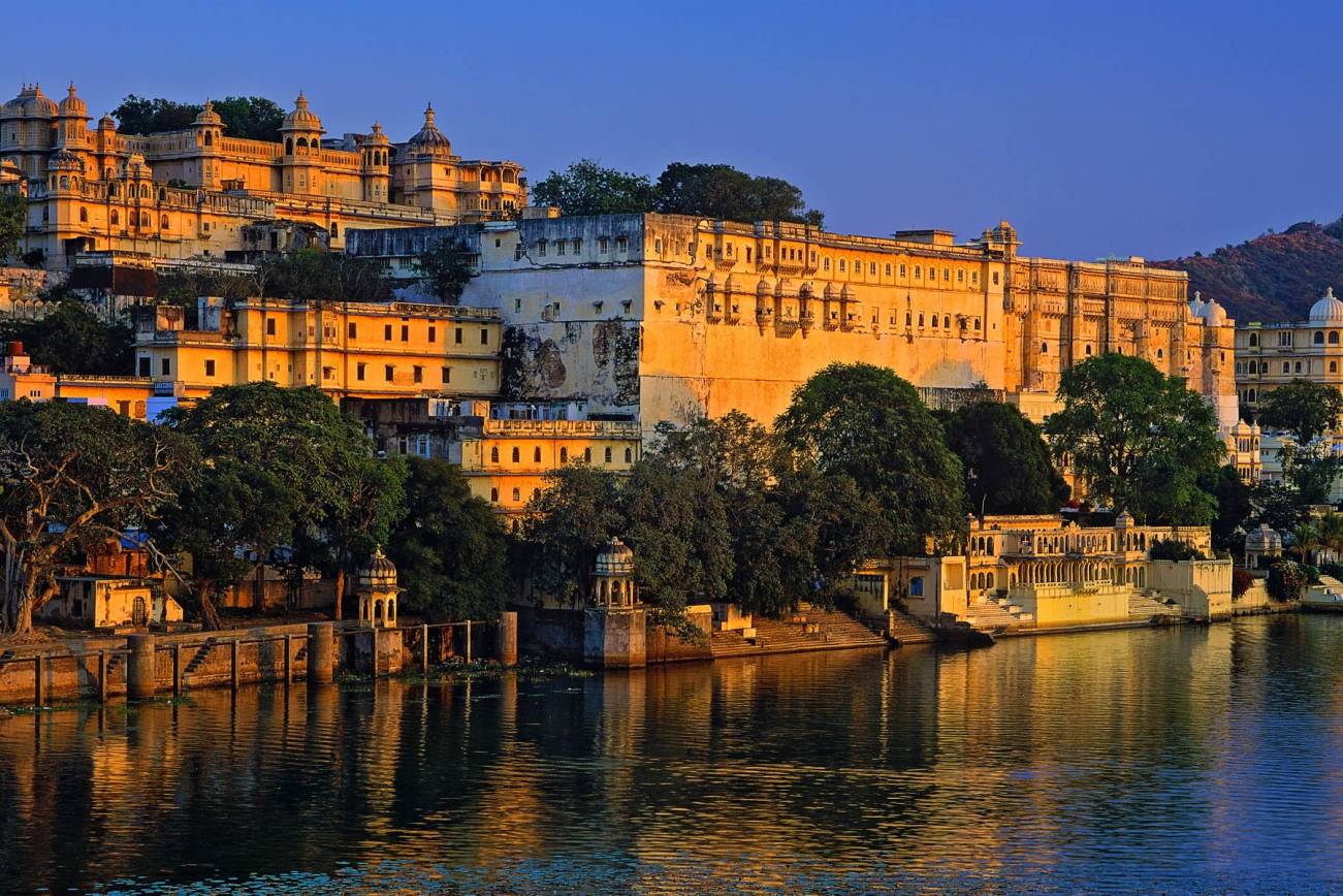 Live Like a King – Or At Least Visit One