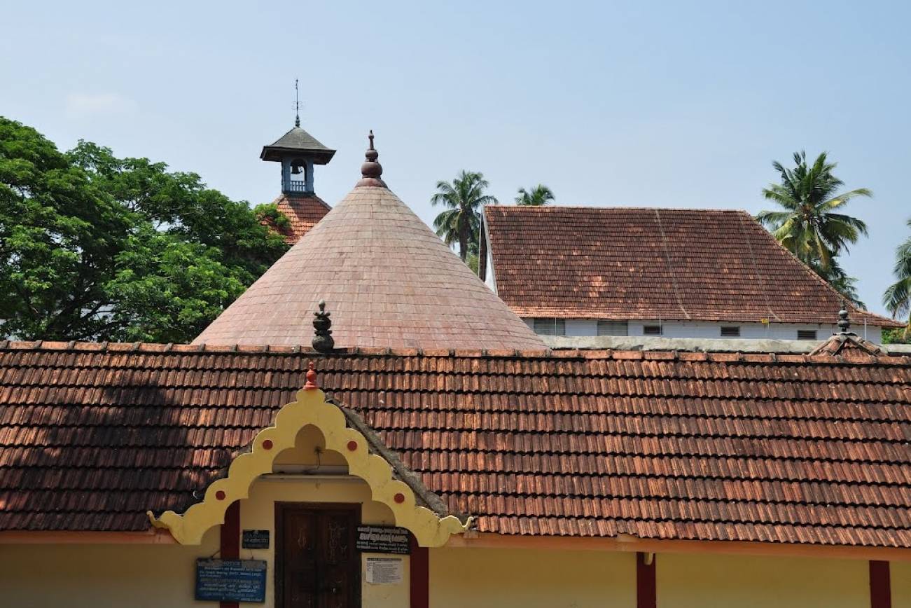 Visit the Unique Indo-Portugese Palace