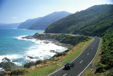 Scenic driving in Apollo Bay