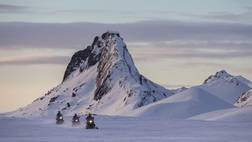 Golden Circle & Glacier (snowmobile)