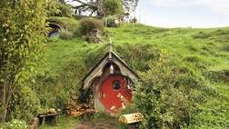 Lord Of The Rings Tour - From Auckland to Queenstown