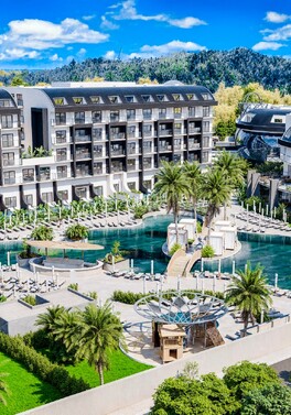 Discover the magical world of Royal Atlantis Icon in Side, Turkey