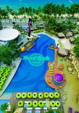 Beachfront Bliss: Thailand Last-Minute Best Buy