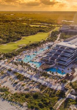 Las Vegas & Playa Mujeres – City Lights to Caribbean Luxury