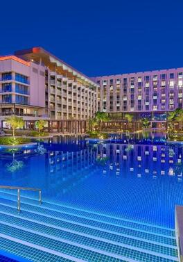 FLASH OFFER! 30% discount ! Couple's Holiday in Muscat