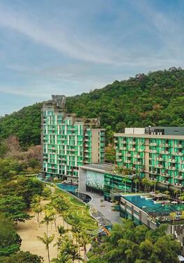 Singapore & Malaysia: Culture, Charm & Coastlines