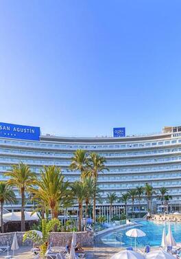 Half Board! Winter Sun, Friends & Family Fun