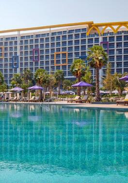 FLASH SALE! UP TO 40% OFF!! at the Centara Mirage in Dubai!
