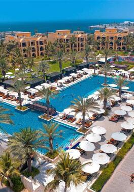 BLACK FRIDAY! 30% DISCOUNT! Couple's break to Ras Al Khaimah in a Bay Club Room!