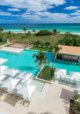 37% SAVING! Glitzy Las Vegas & Cancun's Serene Shores!