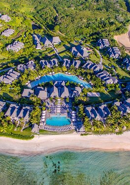 Wintery mountains meet idyllic island bliss!