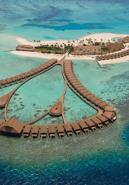 10 nights in a sunset water bungalow with jacuzzi at the 5* Cinnamon Velifushi!