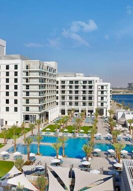 Family October Half Term in Abu Dhabi with DAILY Theme Park Access!