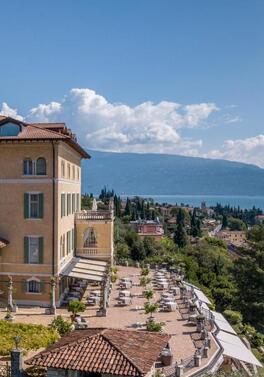 5* Classic Lake Garda Retreat!