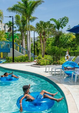 Last Minute! Splash into Summer in Orlando!