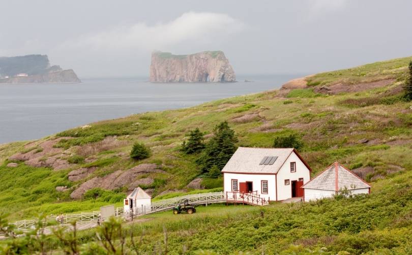 EXCURSIONS AROUND PERCÉ ROCK AND BONAVENTURE ISLAND