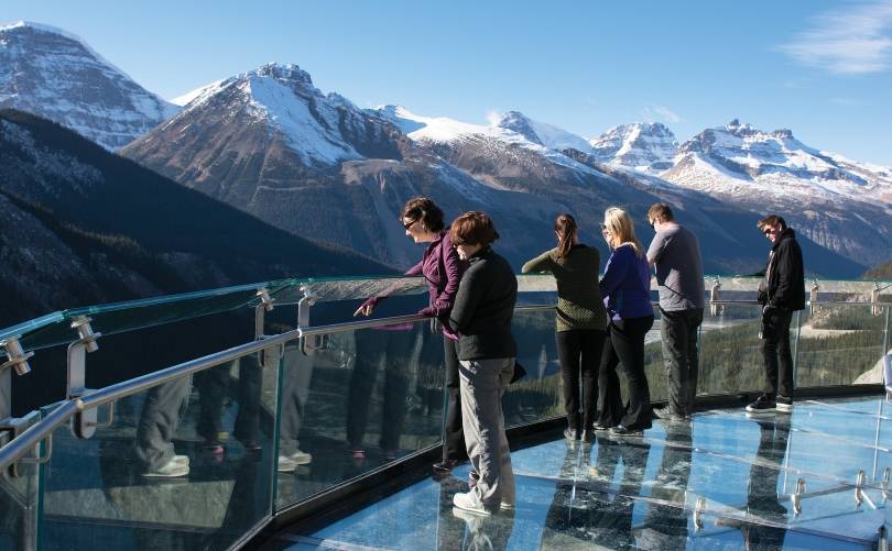 ROCKIES DISCOVERY & GLACIER ADVENTURE-GLACIER SKYWALK TOUR FROM LAKE LOUISE TO JASPER