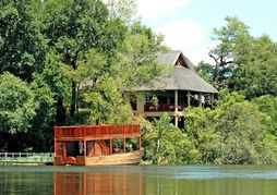 Divava Okavango Resort & Spa