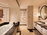Senior Suite