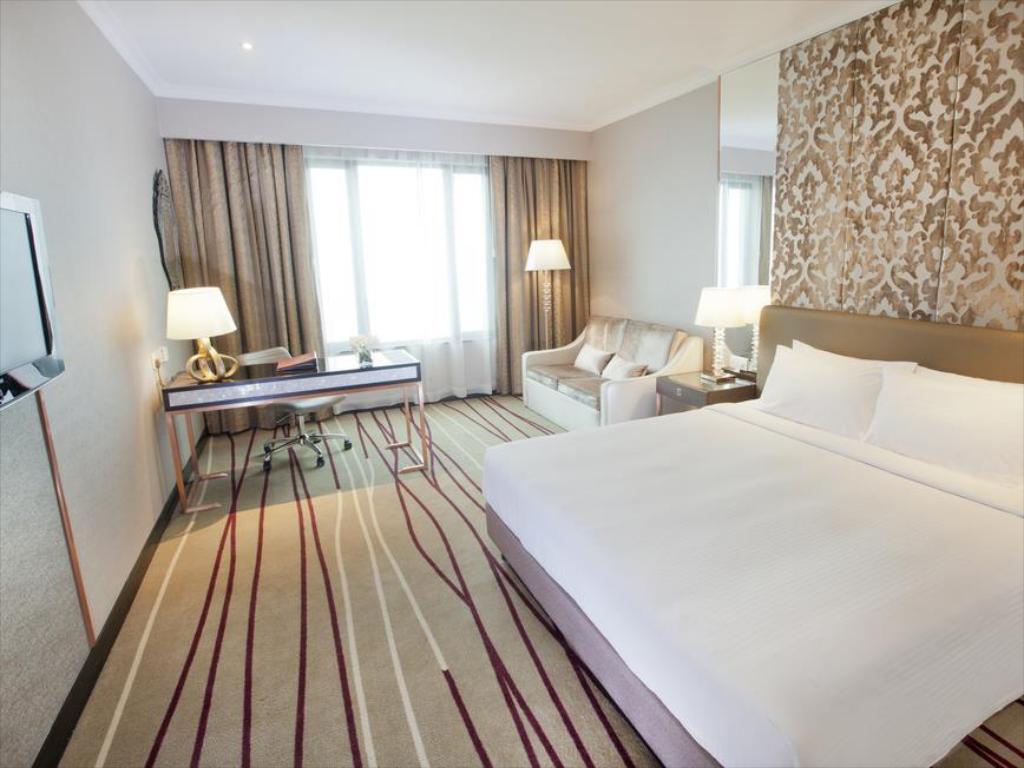 Executive Suite
