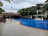 Swim-up Bar