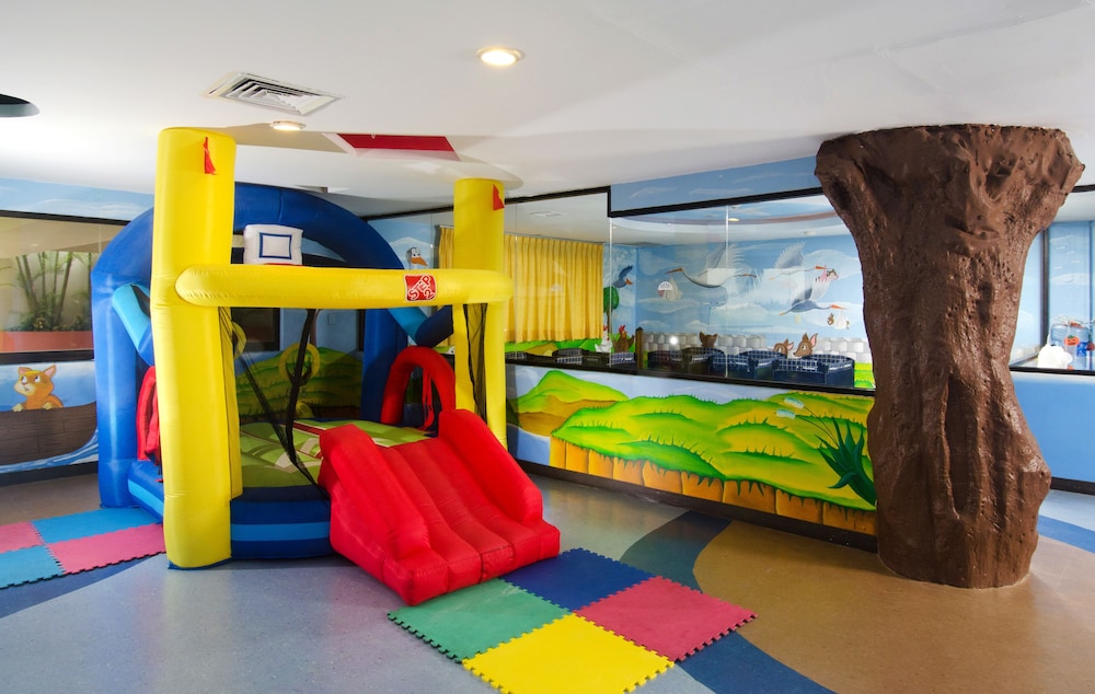 Childrens Play Area - Indoor