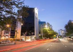 VR Queen Street - Hotel & Suites