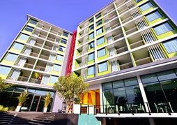 Gumaya Tower Hotel Semarang