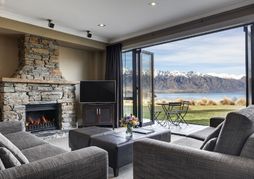 Platinum Queenstown Villas