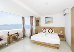 Majestic Star Hotel