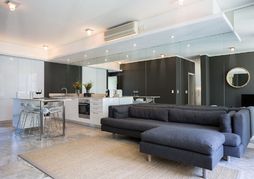 Harbour Bridge Suites 001