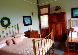 Royston Hall Guesthouse