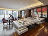 Executive Lounge