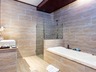 Suite Bathroom