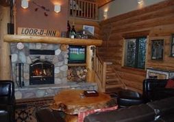 Loor-U-Inn by Apex Accommodations