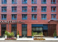 DoubleTree by Hilton New York Times Square West