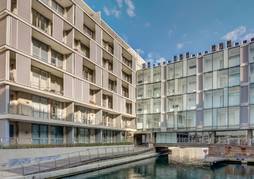 Harbour Bridge Luxury Apartments