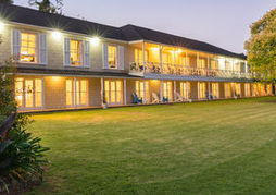 Discovery Settlers Hotel