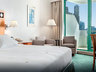 1 King Bed Sea View