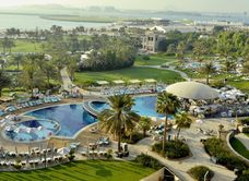 Le Royal Meridien Beach Resort And Spa
